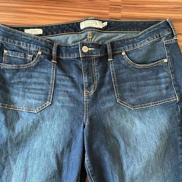 Torrid Slim Pants Sz 20 - Picture 2 of 9